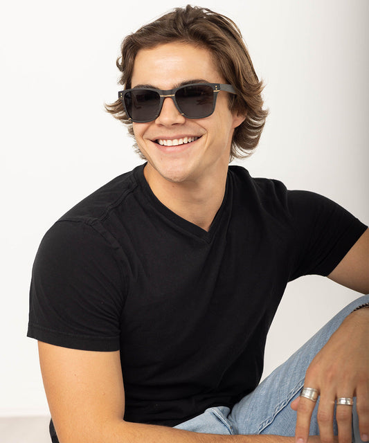Delray - Wood & Carbon Fiber Sunglasses / Medium Sized Frame / Classic Shape