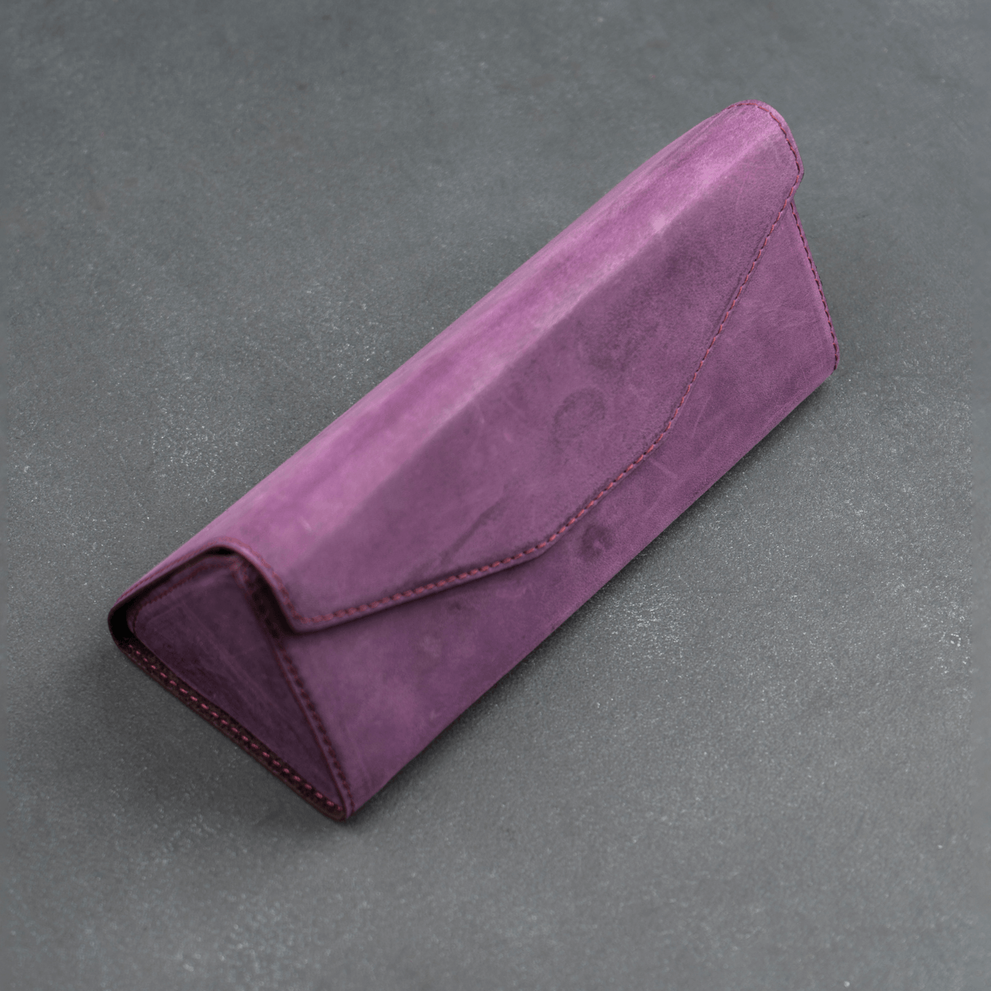 Luxury Leather Sunglasses Case - Purple / Safe Shutdown / Elegant Design / Compact and Portable