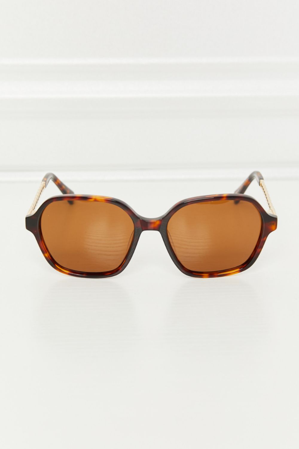 TAC Polarization Lens Full Rim Sunglasses / UV400 protection /  trendy square shape / durable acetate