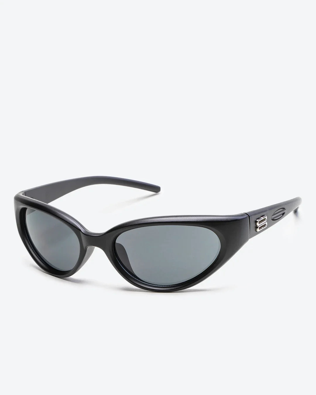 ALLURE - Black Lenses, White Frame