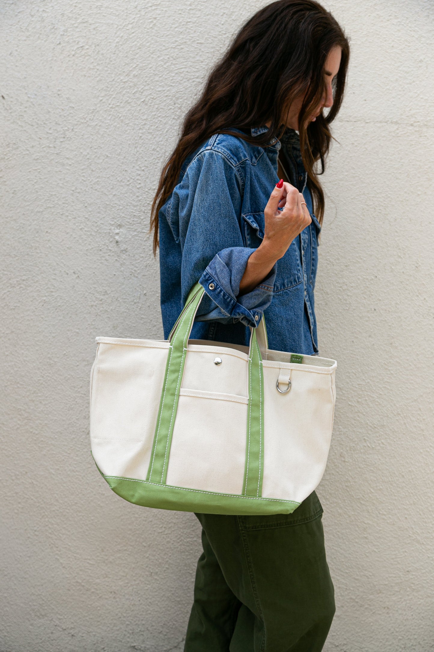 Oliver Canvas Utility Tote in Green Natural