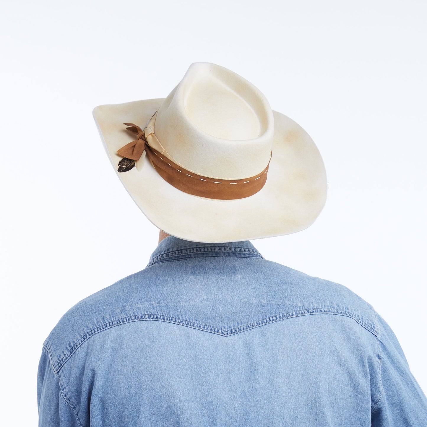 Yellowstone Cowboy in Washed Ivory - Men's