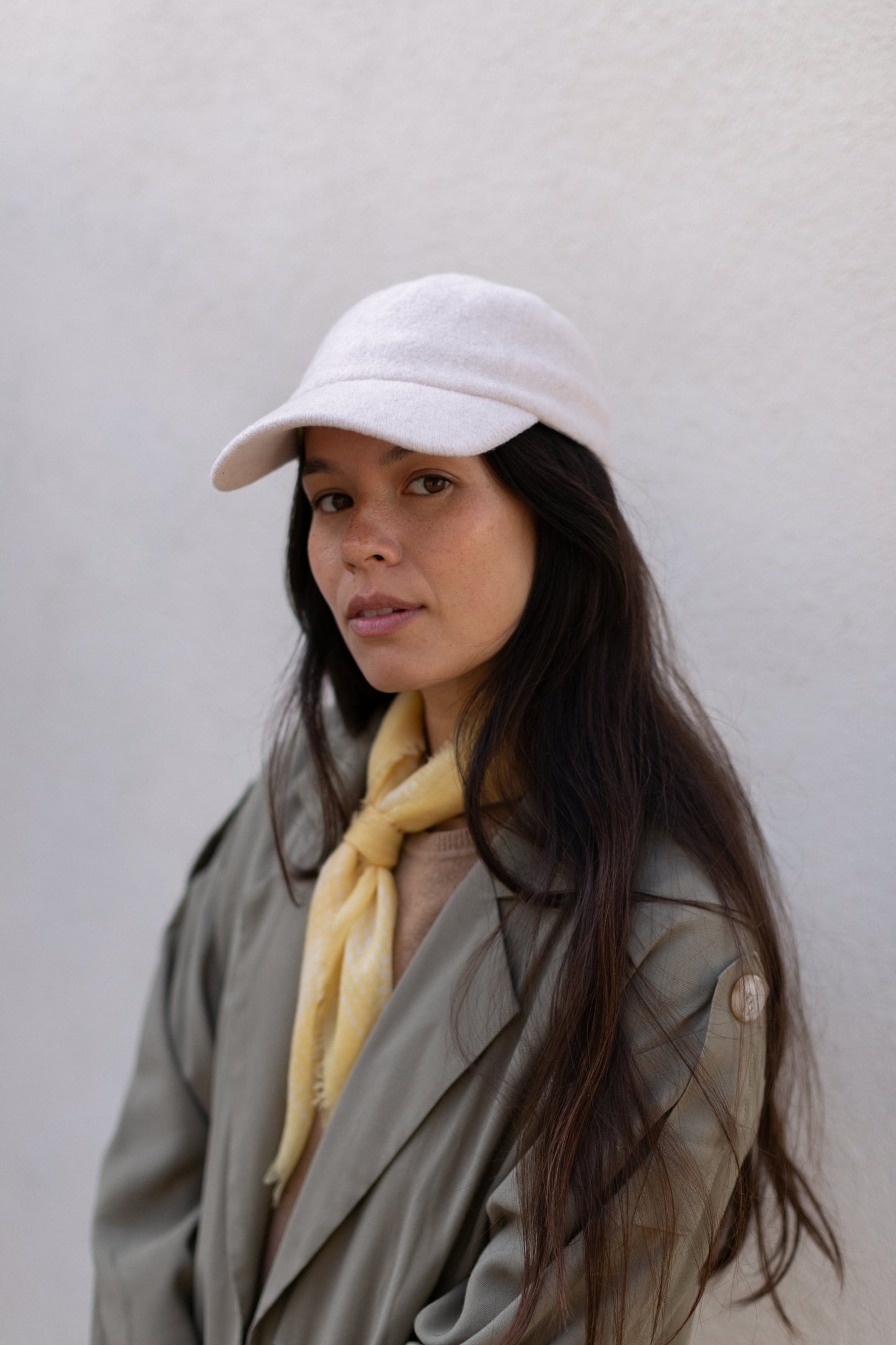 Lottie in Ivory