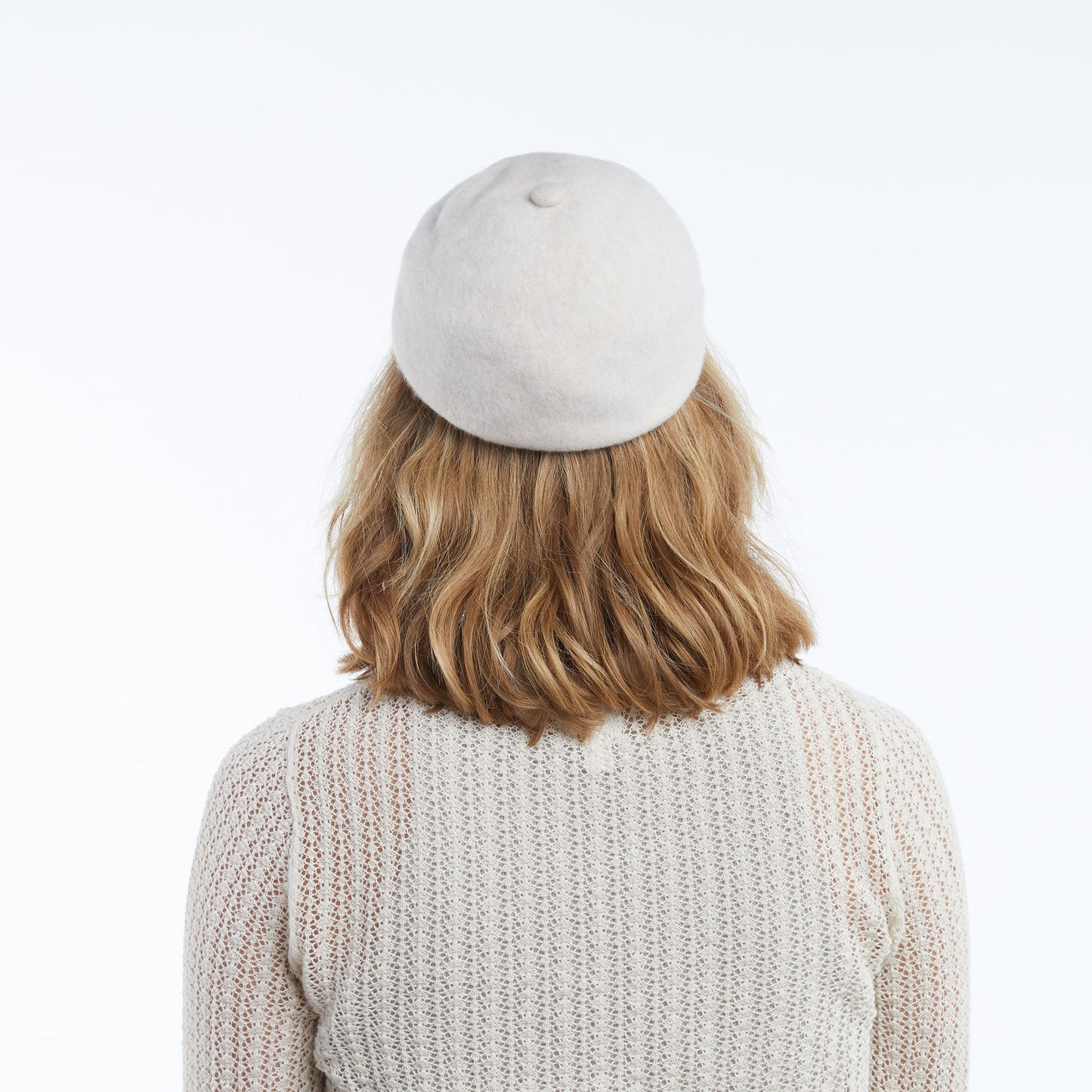 Lottie in Ivory