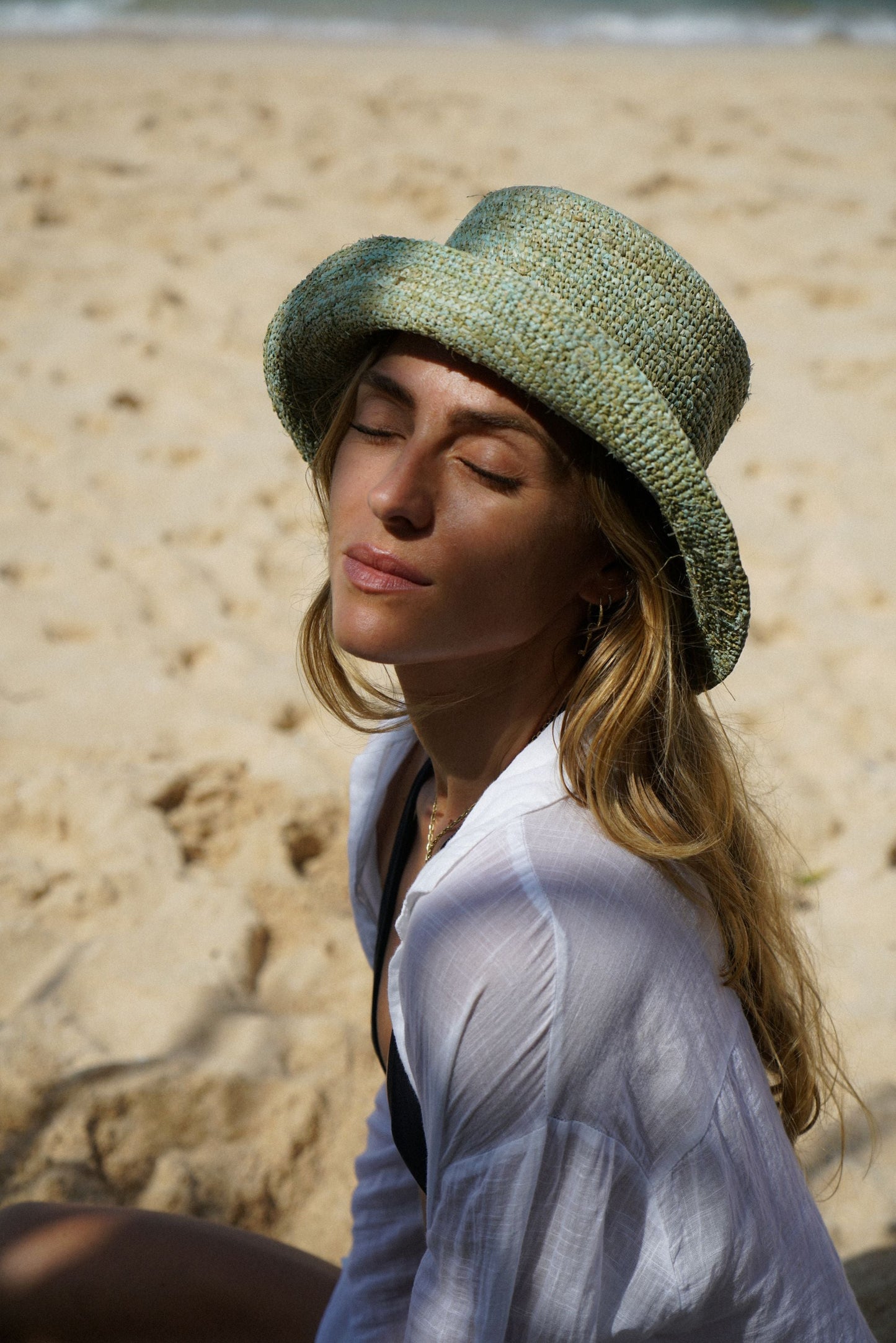 Noa Raffia Bucket in Mint