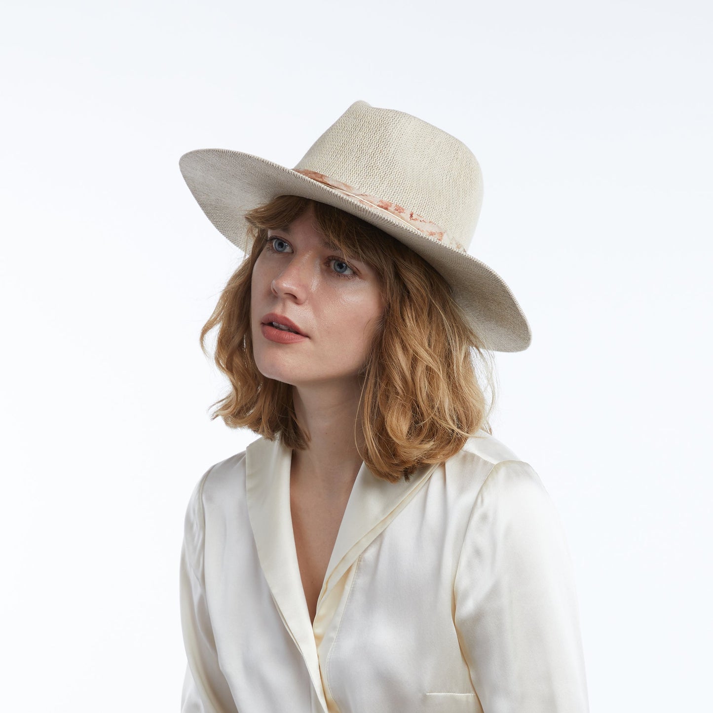 Corsica Mesh Panama in Camel