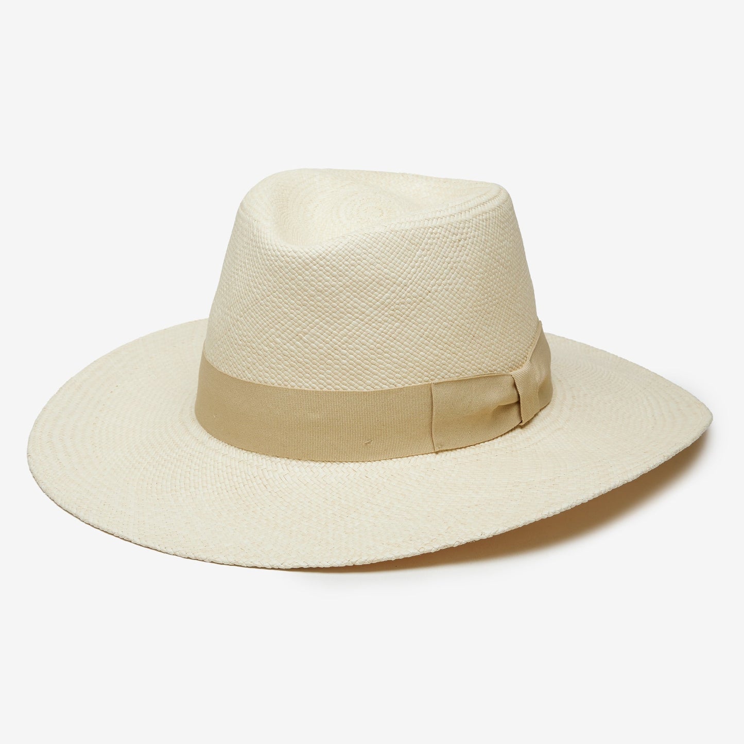 Brisa in Ivory