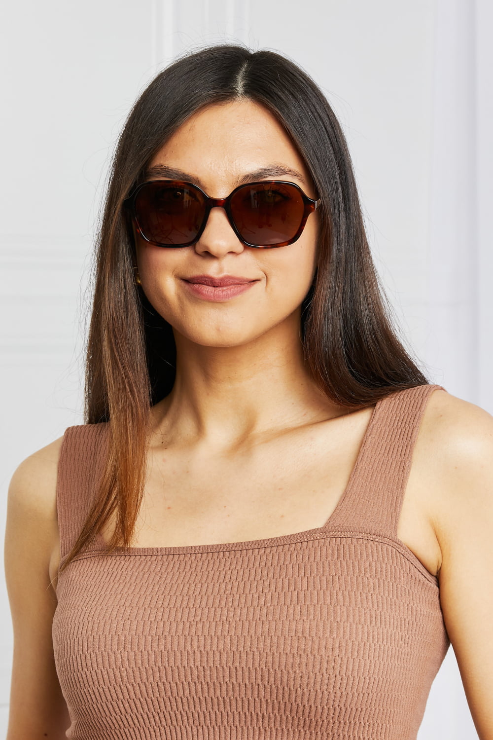 TAC Polarization Lens Full Rim Sunglasses / UV400 protection /  trendy square shape / durable acetate